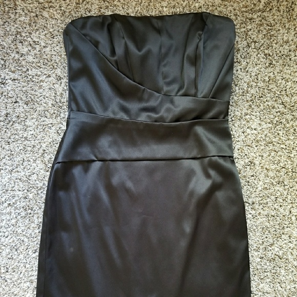 White House Black Market - Picture 1 of 4